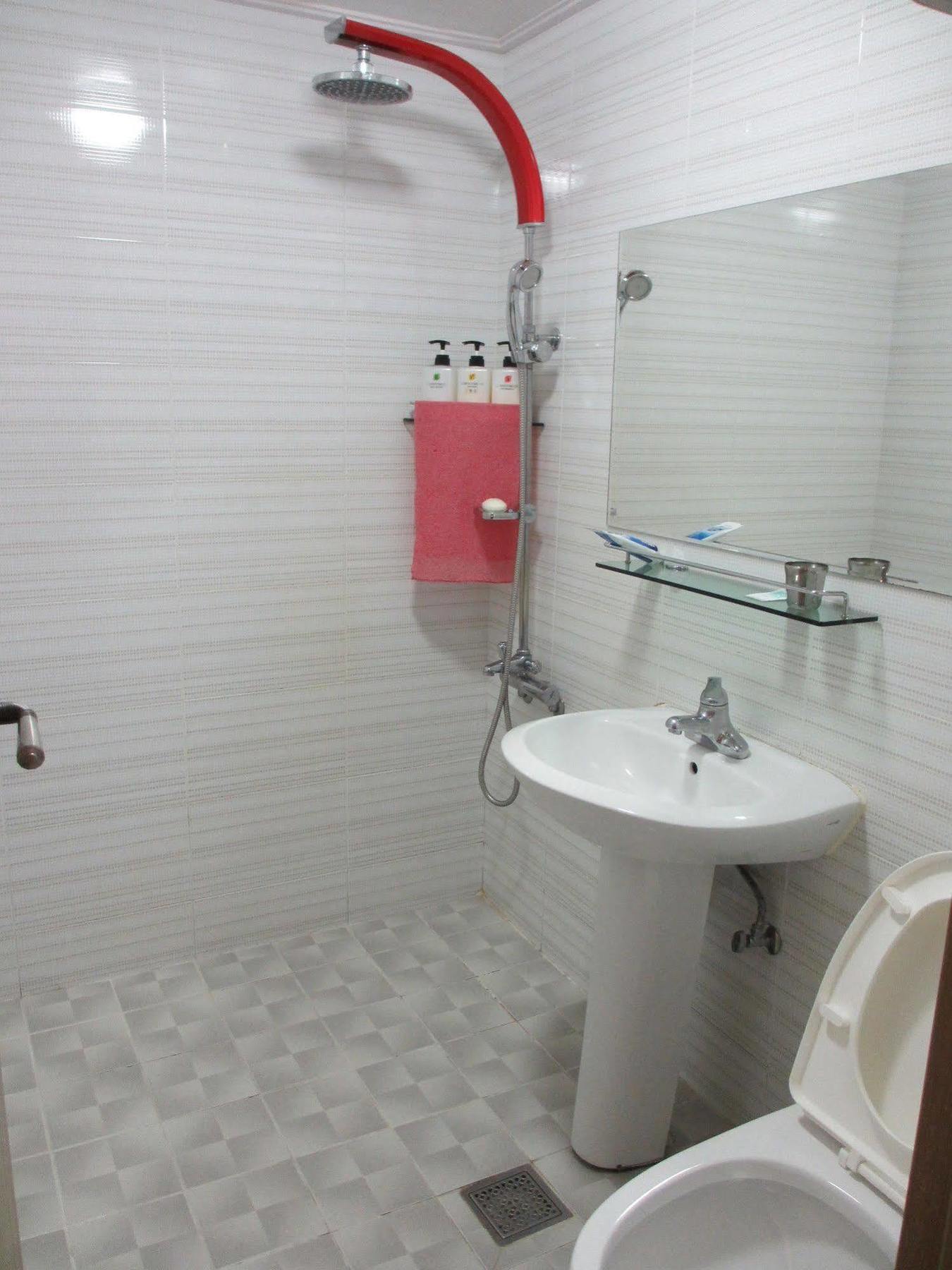Moiri Guesthouse Йосу Екстер'єр фото